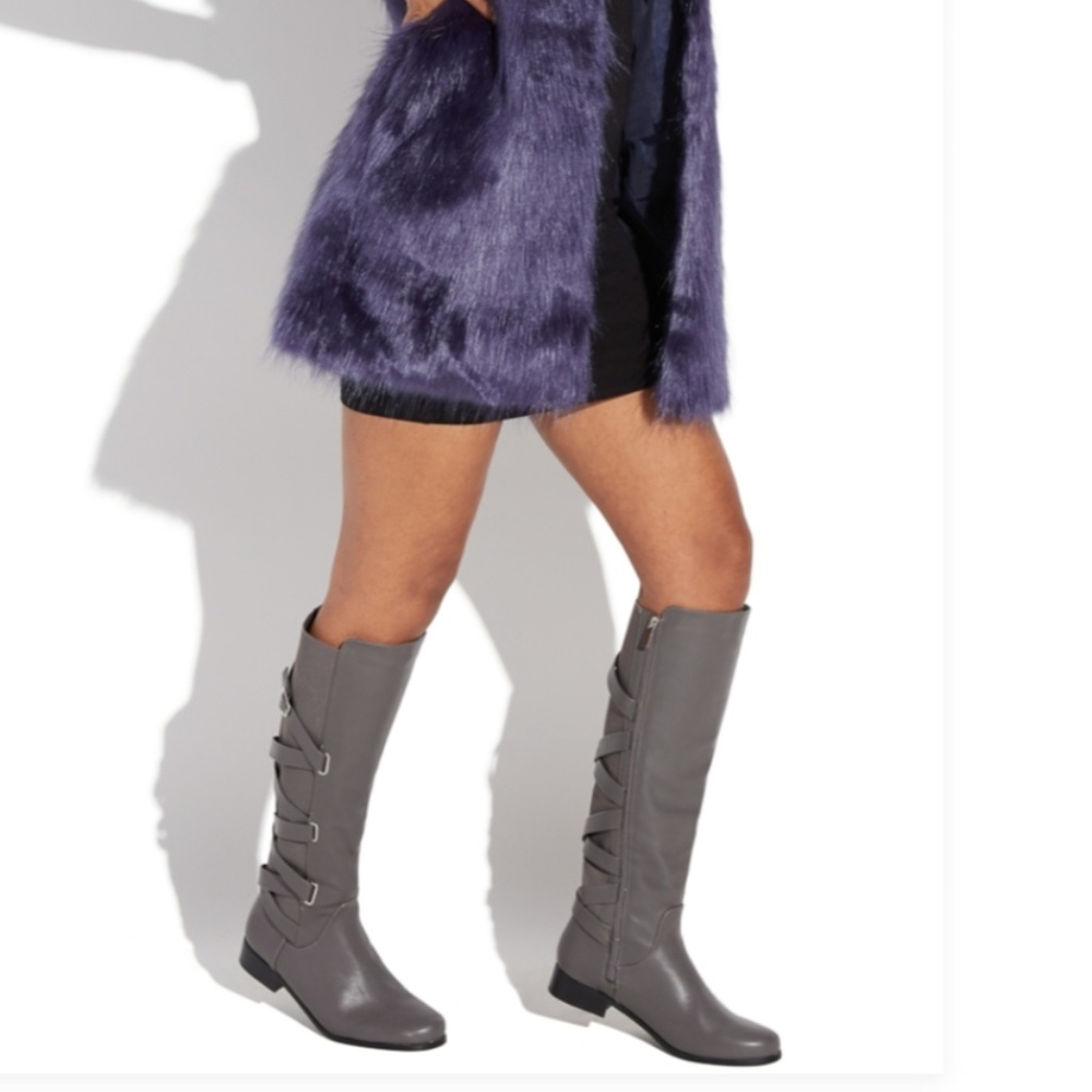 Gray Ellia by Shoedazzle Sz 9 Knee High Boot